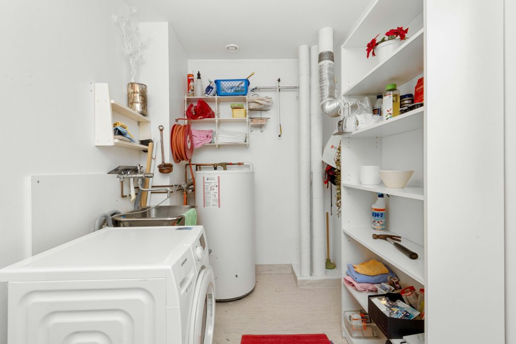 5 Crucial Factors to Consider When You Install a New Water Heater – Costs, Efficiency, and More